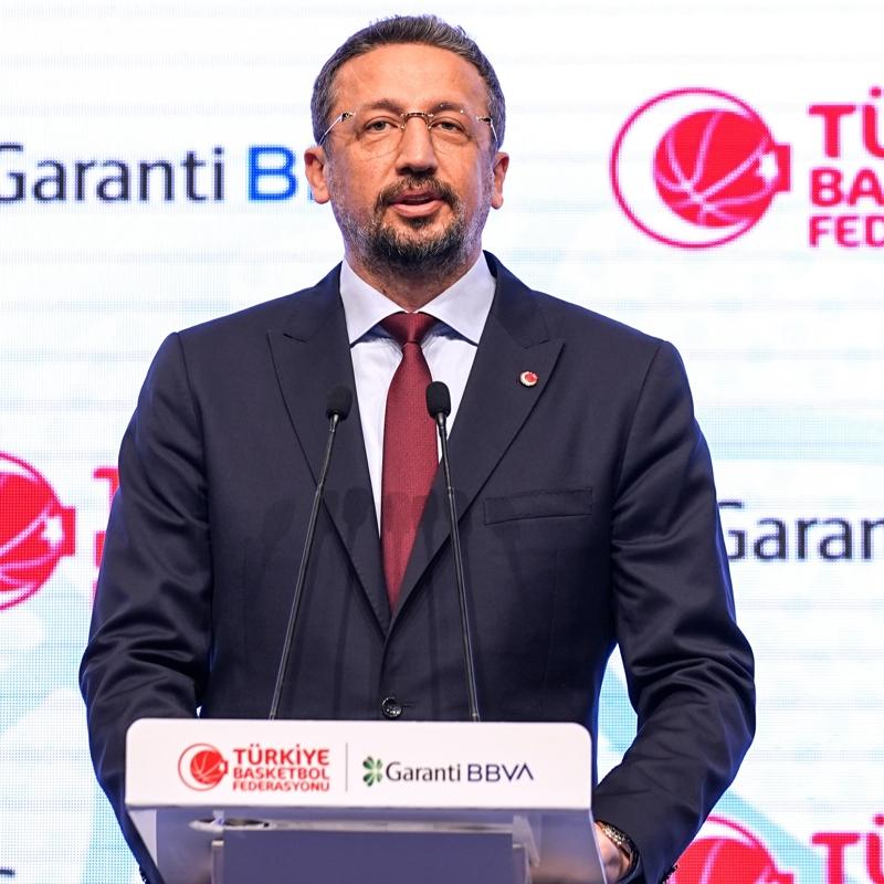 Hidayet T�rko�lu'ndan 6 �ubat depremlerinde ya�am�n� yitirenler i�in anma mesaj�