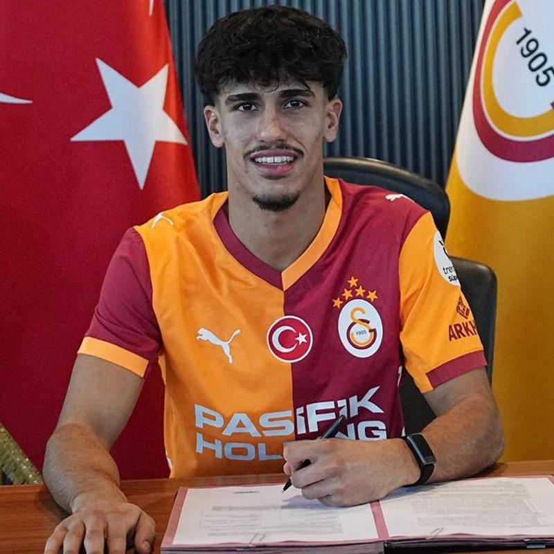 �mzay� att�! Can Armando G�ner Galatasaray'da