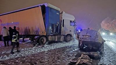 Erzurum'da feci kaza! 4 ki�i hayat�n� kaybetti