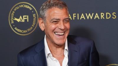 George Clooney Hollywood'u terk etti! Yeni hayat� �a��rtt��
