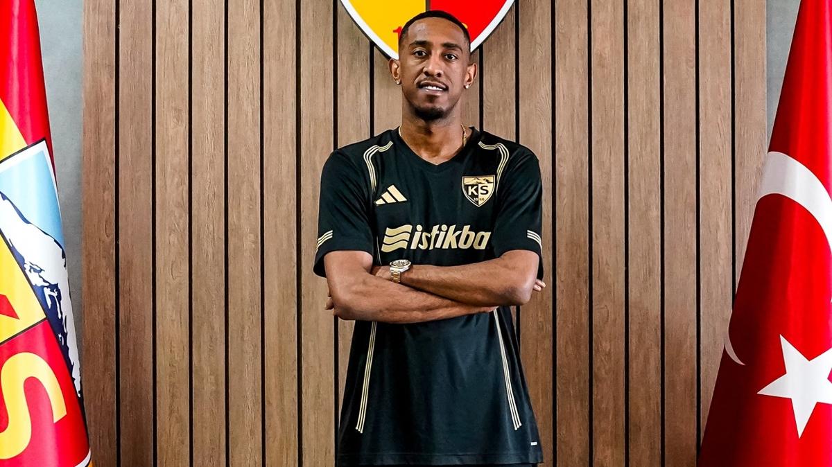 Joshua Brenet kayserispor transfer foto�raflar� resimleri