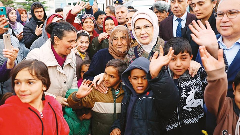 Enkazdan asr�n birlikteli�i y�kseldi