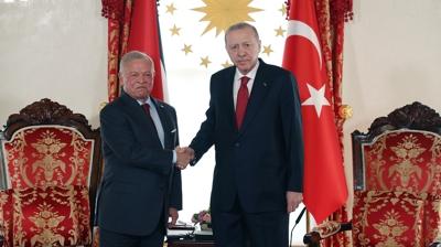 2. Abdullah T�rkiye'de: Ba�kan Erdo�an resmi t�renle kar��lad�