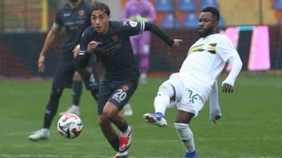 Esenler Erokspor, Hatayspor'u 5 golle y�kt�