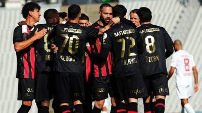 Fatih Karag�mr�k, Antalyaspor'u tek golle yendi