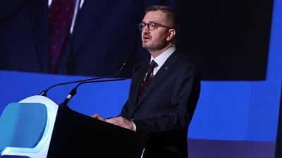 �leti�im Ba�kan� Duran Katar'da s�yledi: Art�k fiziksel sava� alanlar�yla s�n�rl� de�il