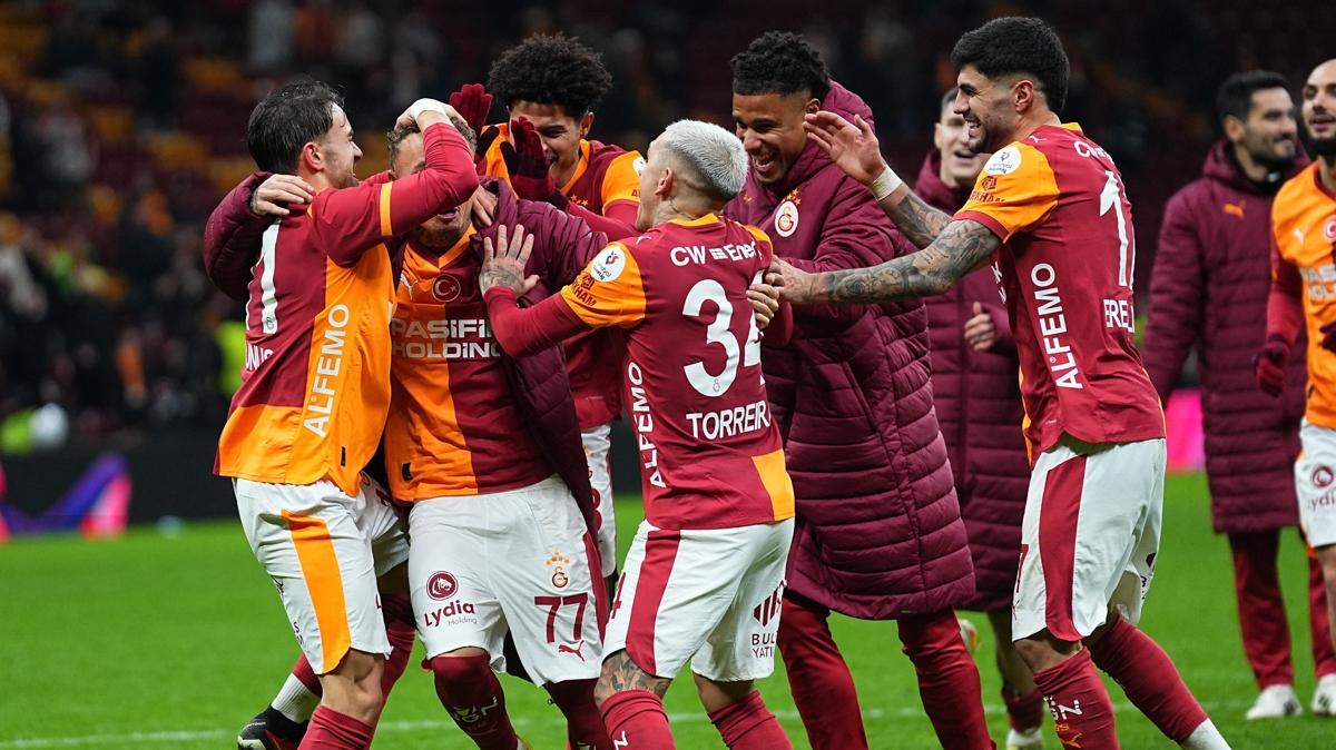 galatasaray s�per lig �aykur rizespor foto�raflar� resimleri