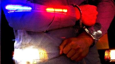 Bak�rk�y Belediyesi'ne r��vet soru�turmas�: Zab�ta memuru g�zalt�na al�nd�