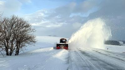 T�rkg�z�-Posof-Damal kara yolu t�r ge�i�ine kapat�ld�: �al��malar devam ediyor