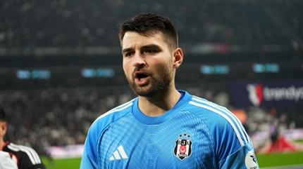 Dolmabah�e'de Ersin Destano�lu'na tepki!