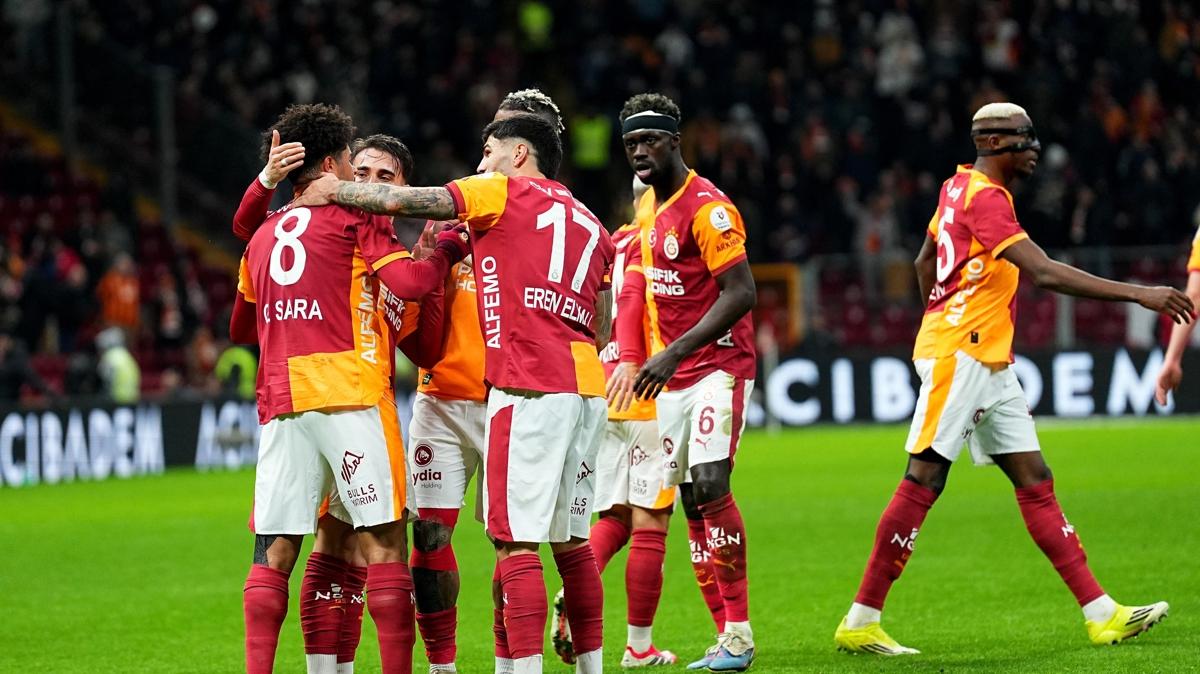 galatasaray s�per lig futbol foto�raflar� resimleri