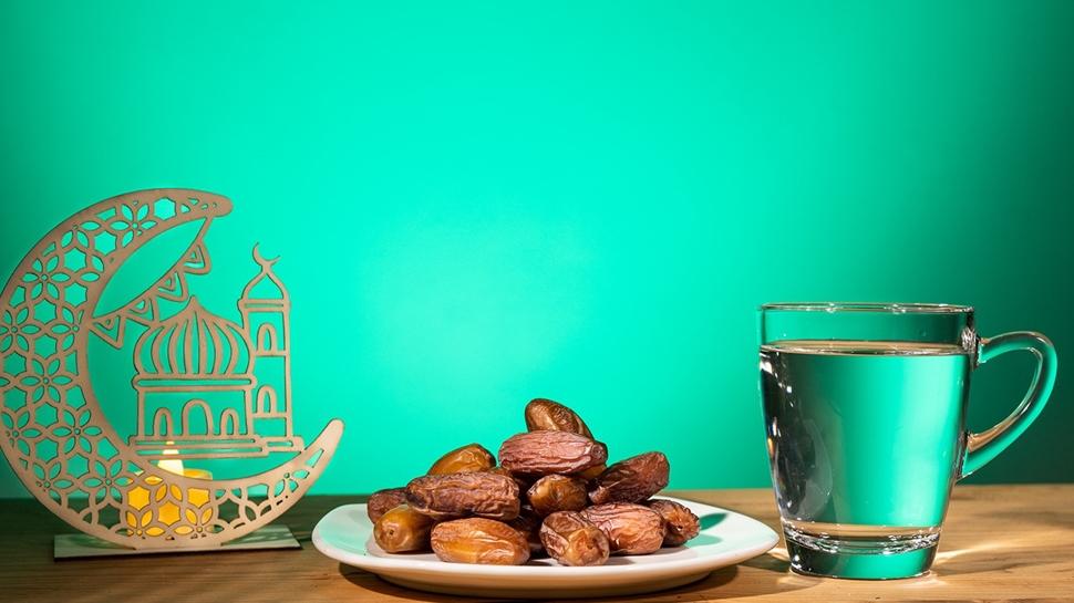 Sahurda ezan okunurken su içilir mi? Fecr-i Sadık nedir?