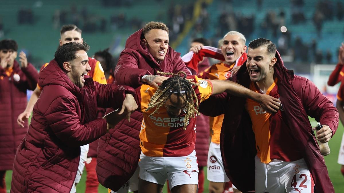 galatasaray s�per lig futbol foto�raflar� resimleri