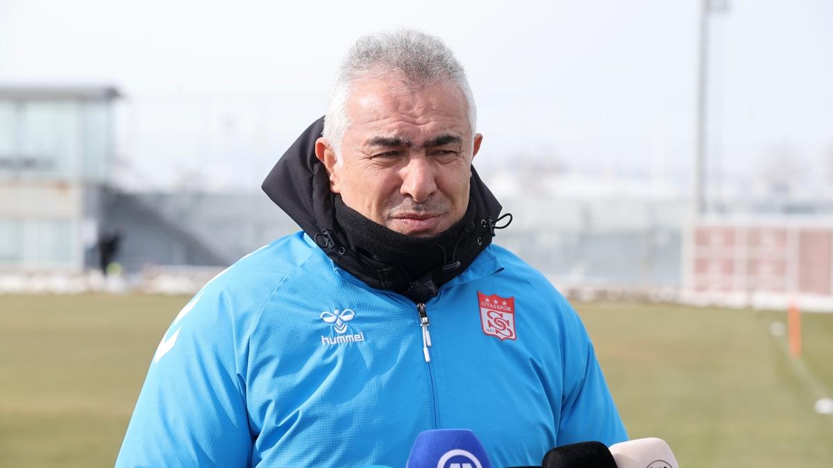 Sivasspor Mehmet Alt�parmak Teknik Direkt�r foto�raflar� resimleri