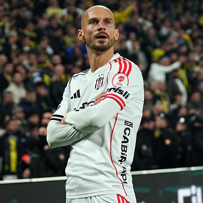 Ayr�lmak istedi�i iddia edilmi�ti! Be�ikta�'tan Vaclav Cerny a��klamas�