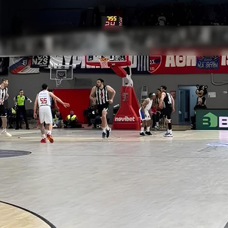 Be�ikta��Panionios ma��nda skandal pankart!