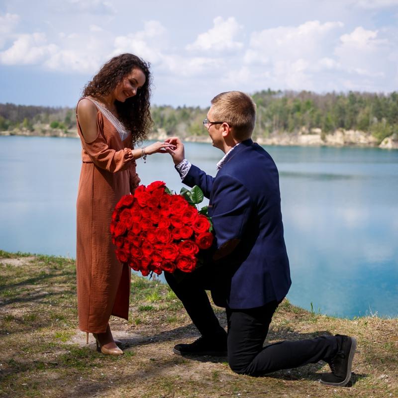 Evlilik teklifi kap�da! 14 �ubat'ta sevgililerine y�z�k alacak erkek bur�lar�