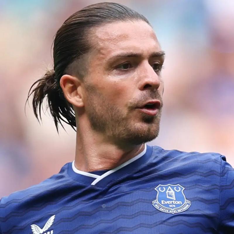 Jack Grealish sezonu kapatt�