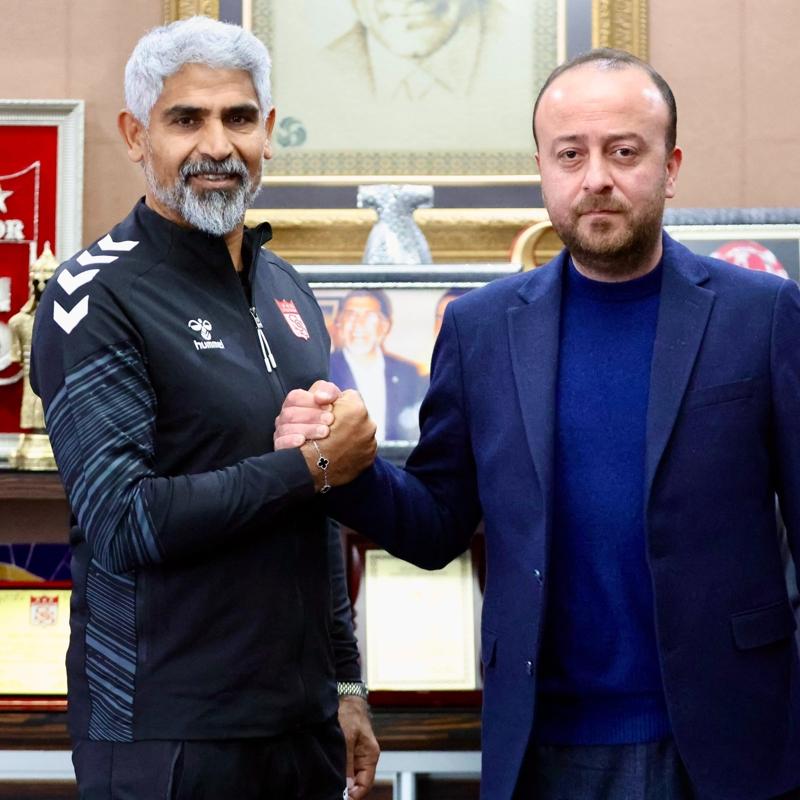 Sivasspor, �smet Ta�demir'e emanet