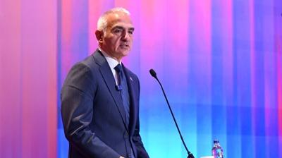 Bakan Ersoy: 15 binin �zerinde arkeolojik buluntu elde ettik