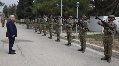 Bakan G�ler'den Suriye mesaj�: SDG mutabakatlar�n gereklerine uymal�