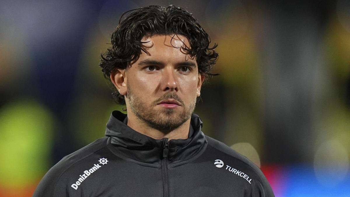 ferdi kad�o�lu brighton premier lig foto�raflar� resimleri