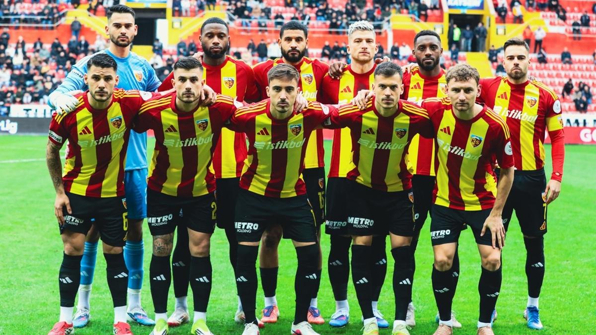 kayserispor s�per lig futbol foto�raflar� resimleri