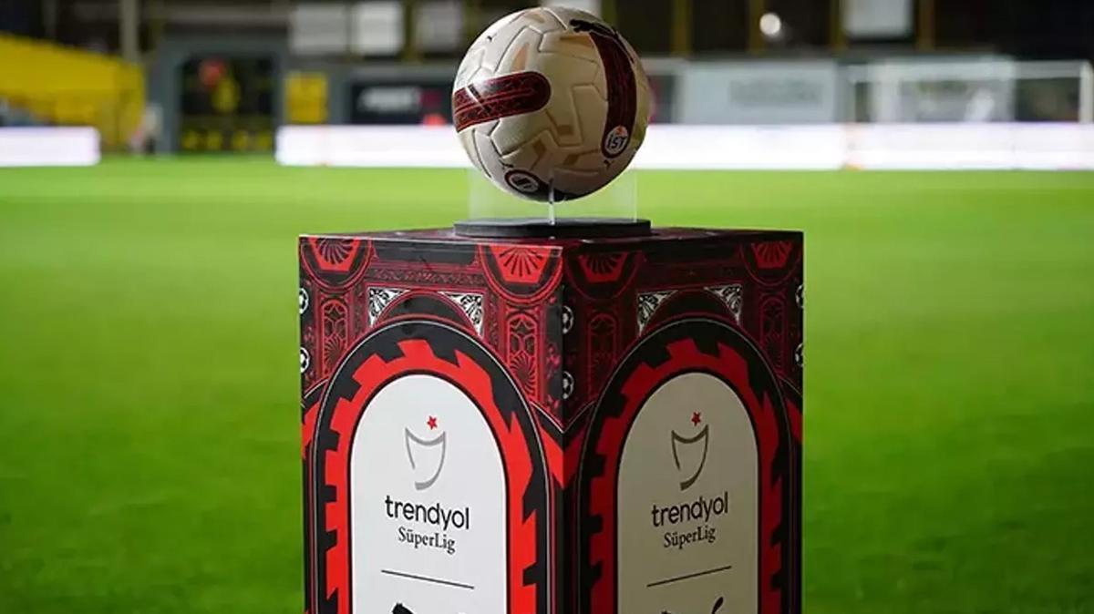 s�per lig futbol t�rkiye foto�raflar� resimleri