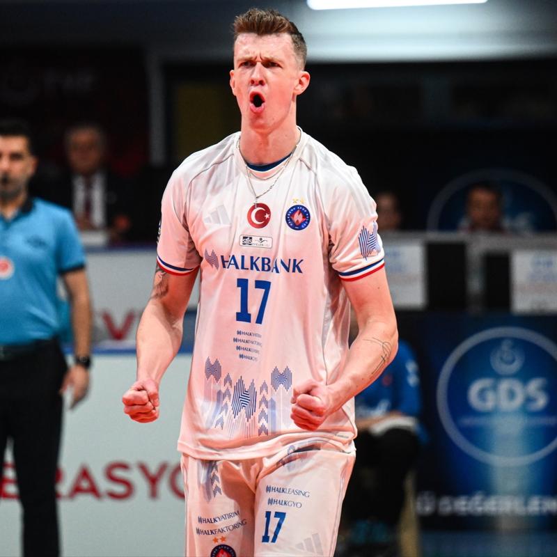 Halkbank evinde Bogdanka'y� a��rlayacak