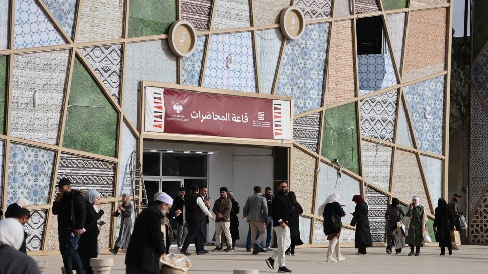 Suriye'de �zg�rl�k r�zg�r� �am Kitap Fuar�'nda da hissediliyor