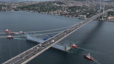 K�resel ticaretin kalbi Bo�az'da att�! 40 bini a�k�n gemi ge�ti