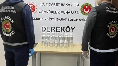 S�n�rda yakay� ele verdiler: Derek�y'de 10 kilo esrar yakaland�