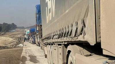 T�rkiye, Aynularab'daki sivilleri yaln�z b�rakmad�: T�rlar yola ��kt�