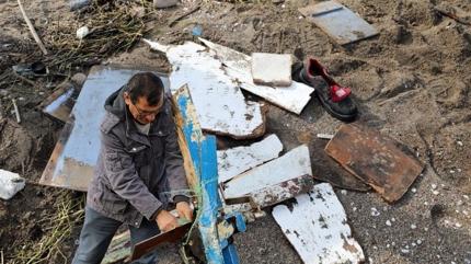 Sahilde �l� bulunmu�tu: Teknesi de ayn� karaya vurdu