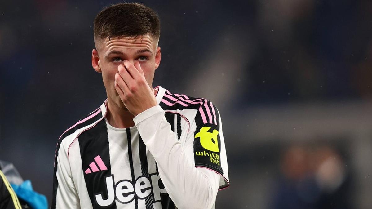 Emil Holm juventus kenan y�ld�z foto�raflar� resimleri