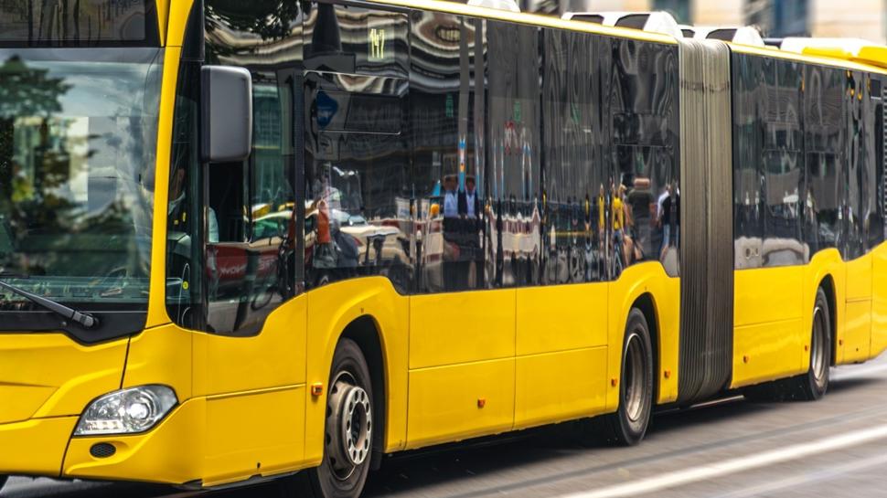 Otob�slerde k�r�k neden var? Me�er sebebi...