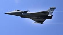 39 milyar dolarl�k savunma paketi kabul edildi! Tam 114 adet Rafale sava� u�a�� al�nacak