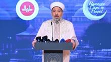 Diyanet, bu y�l ramazan temas�n� ''Ramazan, Cami ve Hayat'' olarak belirledi