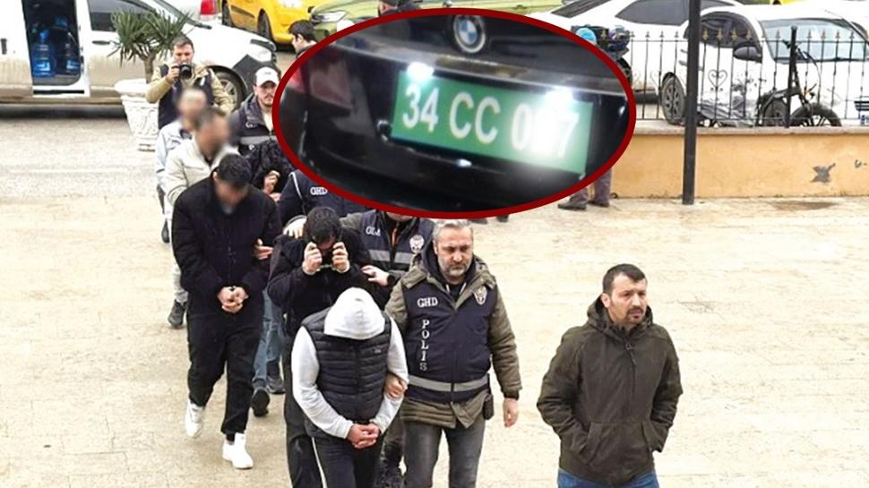 Casper liderinden diplomatik firar