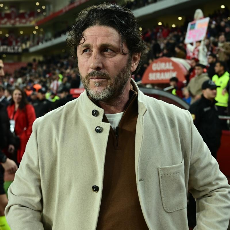 Fatih Tekke �anss�zl���n� k�rmak istiyor! Hedef ilk b�y�k ma� galibiyeti