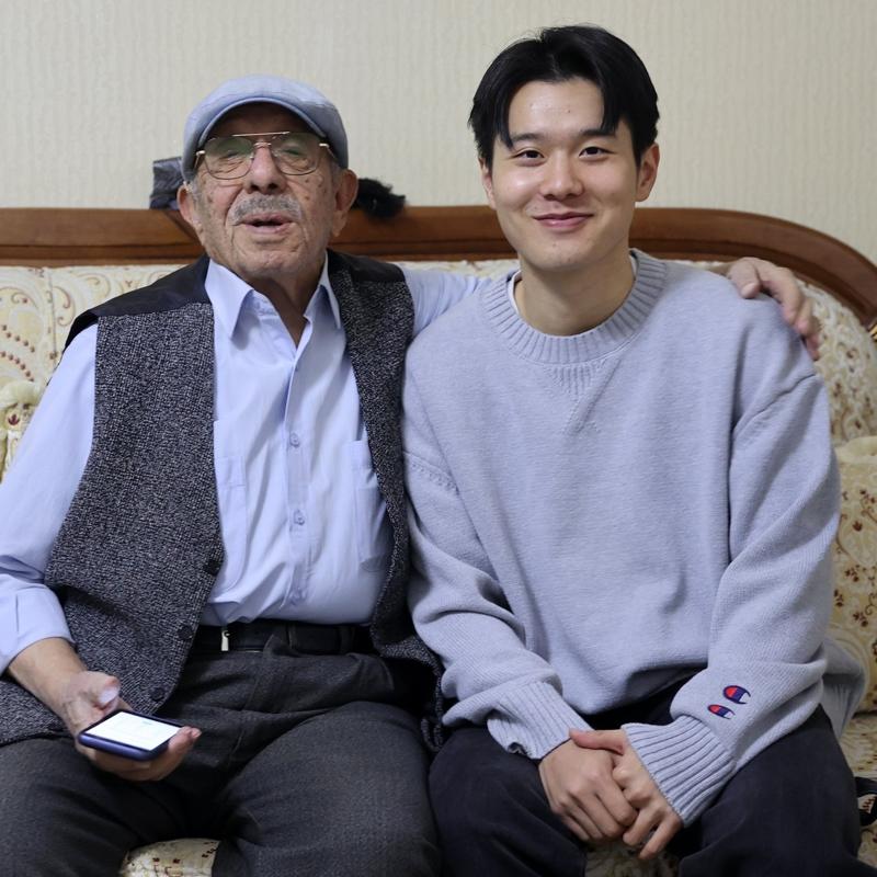 Jinho Jo, 96 ya��ndaki Kore gazisi ile bir araya geldi