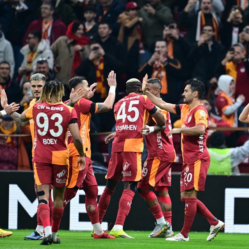 Okan Buruk, Ey�pspor kar��s�nda 5 farkl� isme �ans verdi