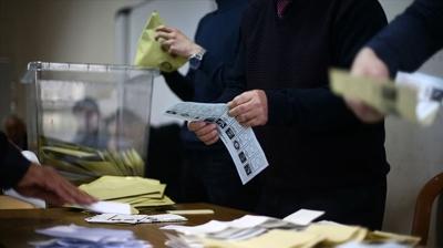 AK Parti halk�n g�venini koruyor