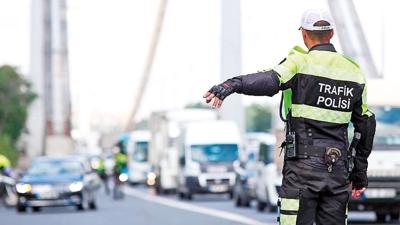 Makas atan ehliyeti verecek... Trafikte yeni d�nem ba�lad�