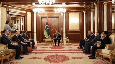 M�T Ba�kan� Kal�n, Menfi ile g�r��t�