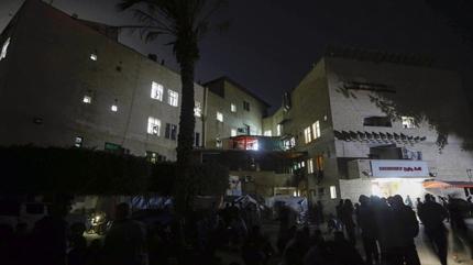 Katil �srail'in d�zenledi�i sald�r�lar nedeniyle Aksa �ehitleri Hastanesi hizmet d��� kalman�n e�i�inde