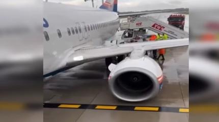 Tehlike ucuz atlat�ld�! U�a��n tekerleri yerinden f�rlad�