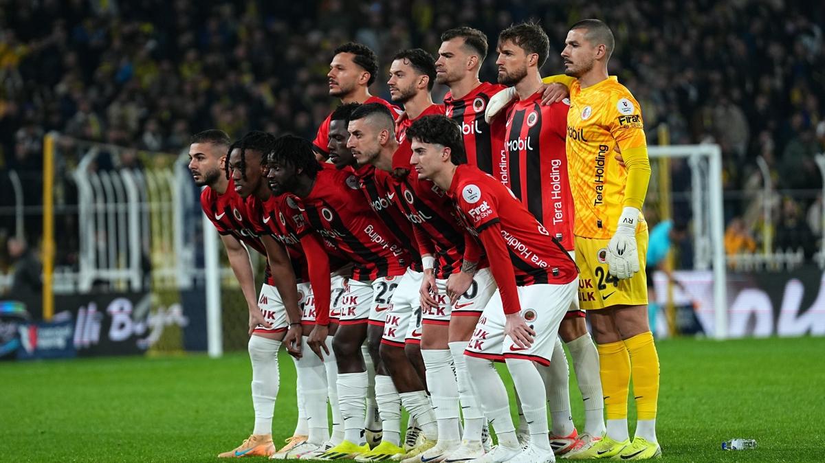 gen�lerbirli�i s�per lig �aykur rizespor foto�raflar� resimleri