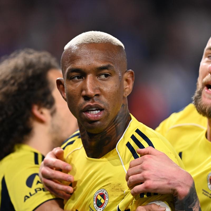 Derbiyi de bo� ge�medi! Anderson Talisca saymaya devam ediyor
