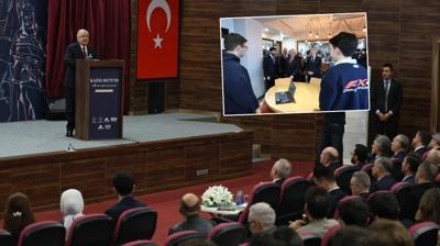 Bakan G�ler, �mam Hatiplilerle bulu�tu